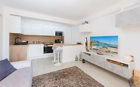 Appartement Carnoles Pres Des Plages